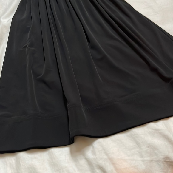 Calvin Klein Sleeveless Little Black Dress Size 6 - Picture 4 of 10